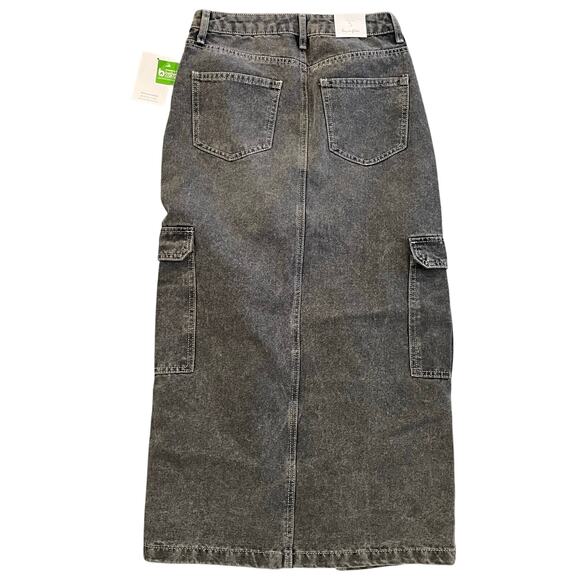 Love Fire Women's Black Acid Denim Cargo Front Slit Skirt Junior Size 5 NWT - Picture 2 of 6